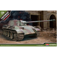 Academy - 1/35 German Panther Ausf. G Plastic Model kit [13523]