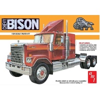 AMT - 1/25 Chevrolet Bison Conventional Tractor Plastic Model Kit