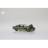 1:24 Colour Shift w/Flames A9X Torana Supercharged DDA806