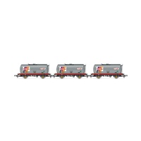 Hornby - Total - Tta Tank Wagon Triple Pack - Era 7