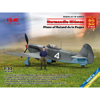 ICM - 1/32 Normandie-Niémen Yak-9T with Roland de la Poype figure