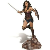 Moebius - 1015 1/8 Wonder Woman - BvS Resin Plastic Model Kit
