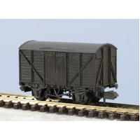 Peco -  N 10ft STANDARD VAN - KNR043
