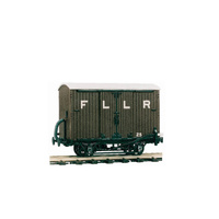 Peco -  O-16.5 4-WHEEL BOX VAN - OR25