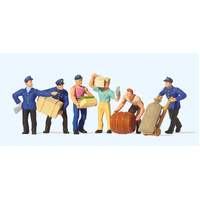 Preiser - Delivery Men With Loads - 10016