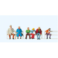 Preiser - Couples On Benches - 10027
