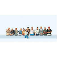 Preiser - Seated Passengers Bus/Rail(12Fig) - 10386