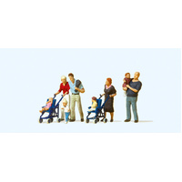 Preiser - Parents W/Children & Strollers - 10494