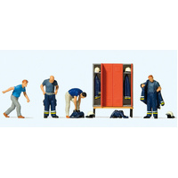 Preiser - Preparing Firemen - 10642