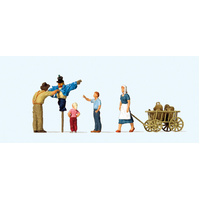 Preiser - Putting Up The Scarecrow - 10650