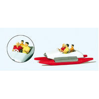 Preiser - Family In Pedal Boat - 10683