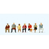 Preiser - Seated People - 10723
