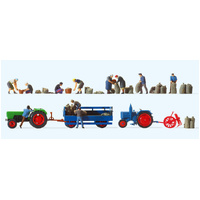 Preiser - Potato Harvest 11 Figs, 2 Tractors/Trail - 13008
