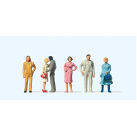 Preiser - Passers-By (6 Figures) - 14137
