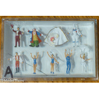 Preiser - *Circus Personnel* - 20252