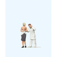 Preiser - Doctor & Female Patient - 28058