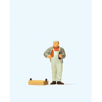 Preiser - Worker With Beer Bottle - 28138