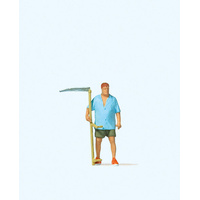 Preiser - Farmer With Scythe - 28217