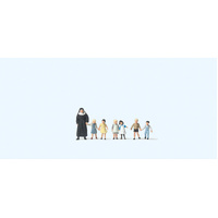 Preiser - N Nun With Children - 79127