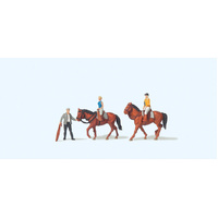 Preiser - N At The Riding School - 79185
