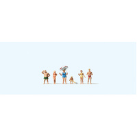 Preiser - Z Family On Beach - 88524