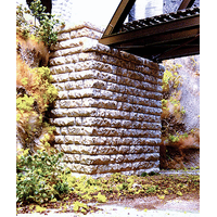 Walthers - HO Deep-Cut Stone Bridge Abutment