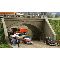 Walthers - HO Cornerstone Kit Arched Road Bridge