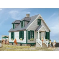 Walthers - HO Lake Forest Cottage with Accessories and LED kit