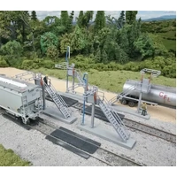 Walthers - HO Modern Loading Racks (4)