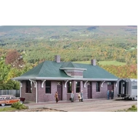 Walthers - HO Pella Train Station 933-4054