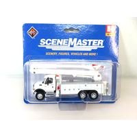 Walthers - HO Intern 7600 Utility Truck w/Bucket Lift